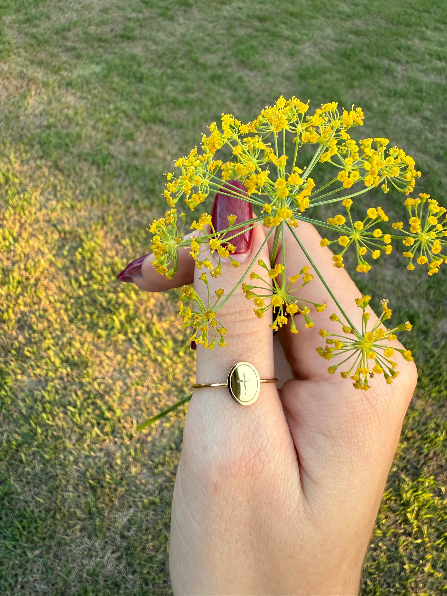 Dainty Cross Ring
