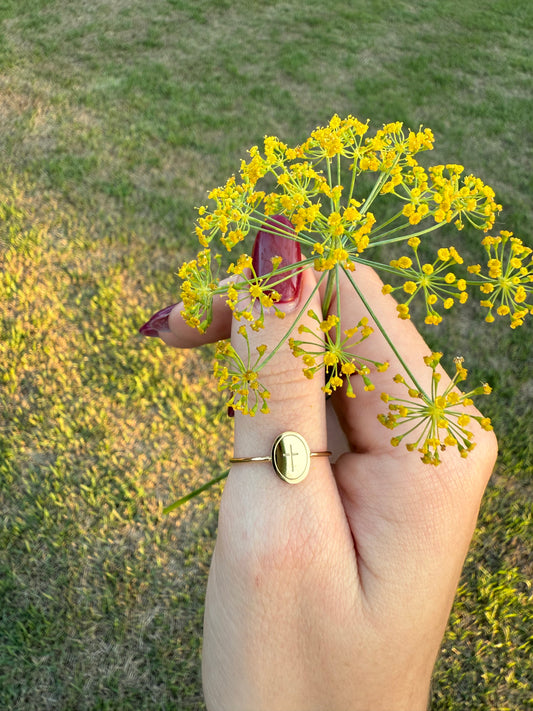 Dainty Cross Ring